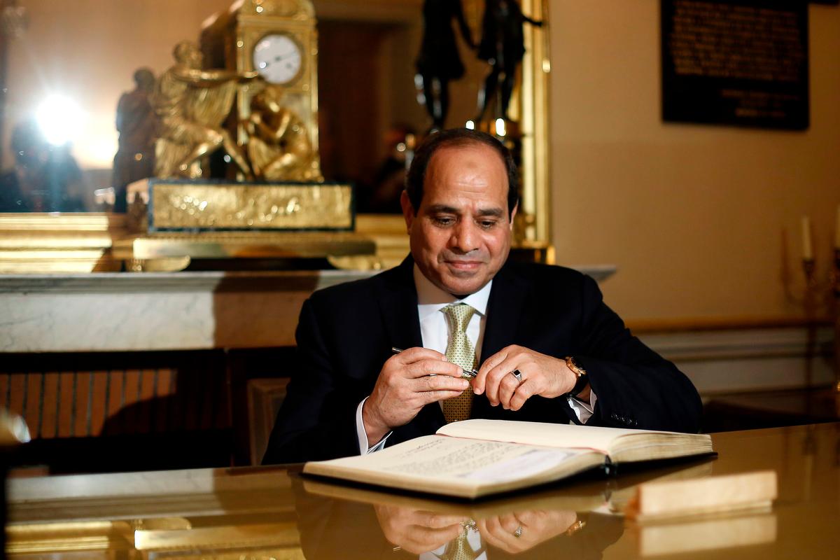 Egypt Voters Approve Referendum Extending President’s Rule