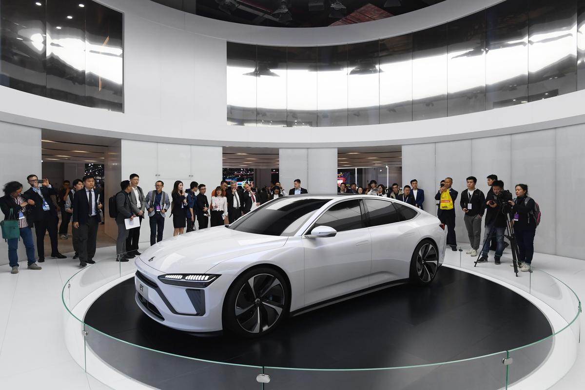 China’s Major Electric Car Maker NIO Faces PR and Legal Trouble