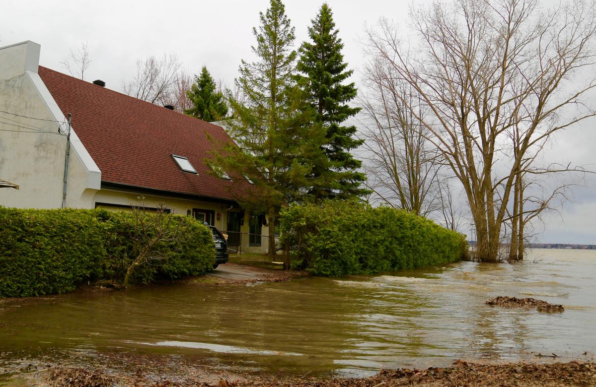 Thousands of Canadians Evacuated Due to Severe Flooding