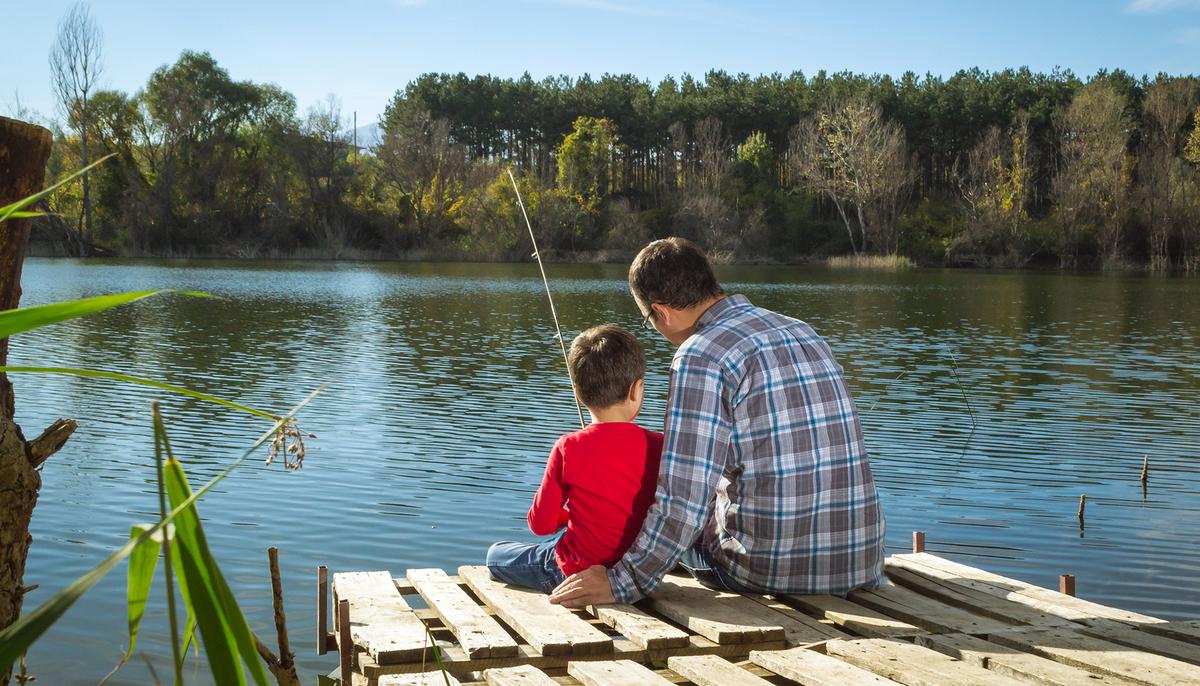 Passerby Sees Dad and Son Fishing at Lake. Moments Later, Father Jumps Right Into Water