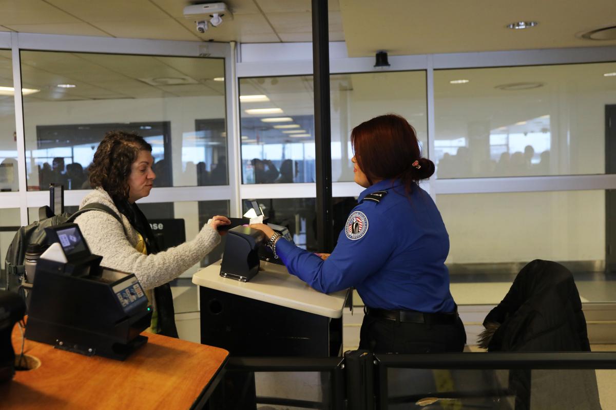 TSA to Send Security Staff to US-Mexico Border