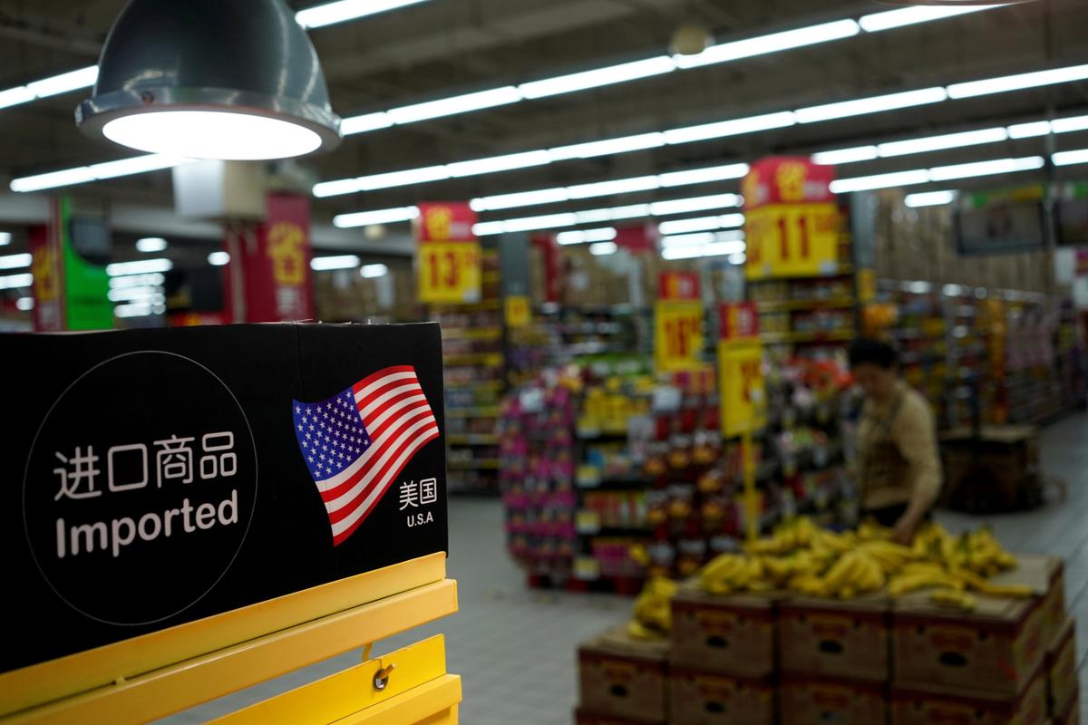 China’s Retaliatory Tariffs on US Goods Take Effect Amid Standoff