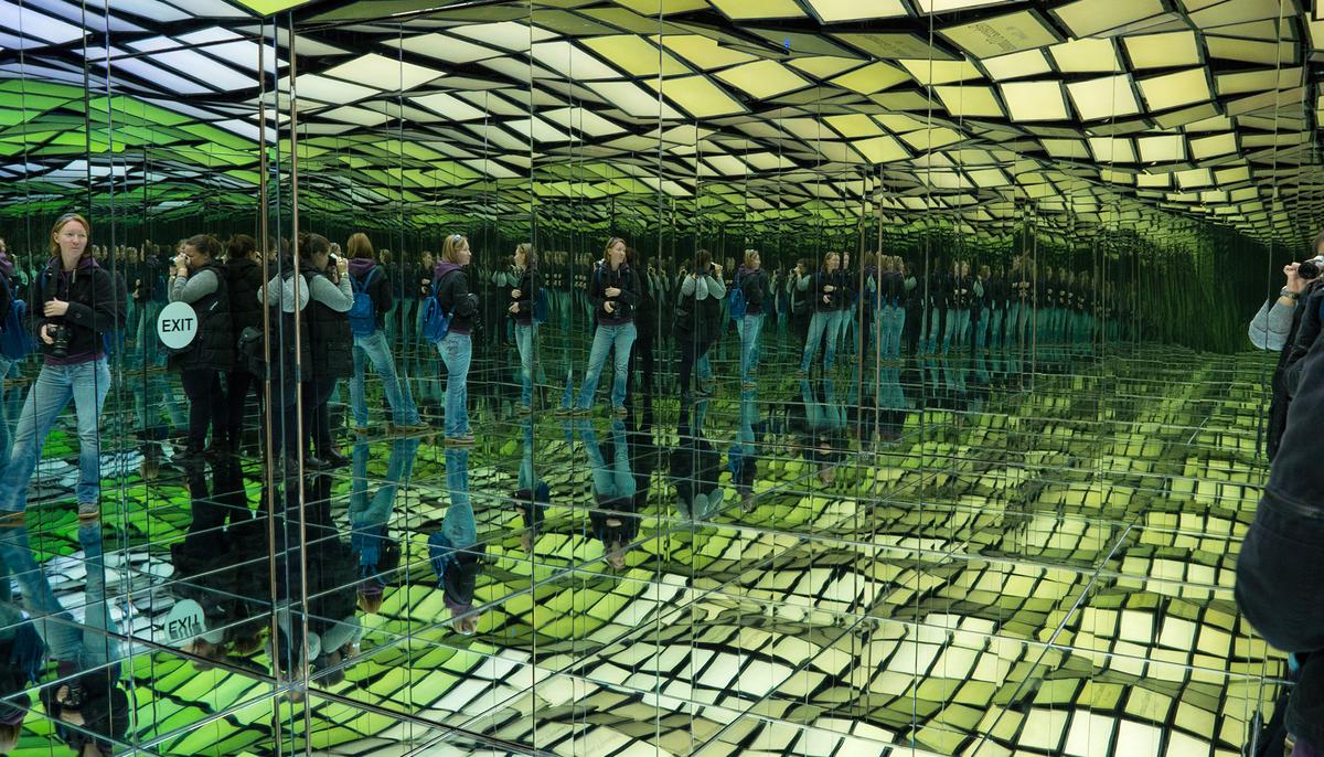 Can You Guess How Many Girls There Are in This Photo?