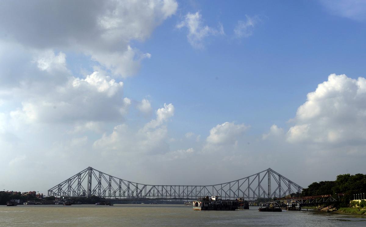 Houdini-Inspired River Escape Turns Tragic in India