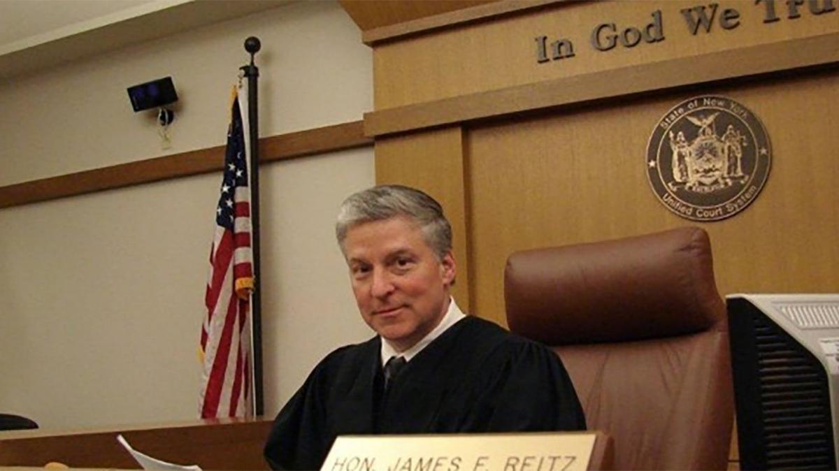 New York Judge Dies at 57 From Heart Attack