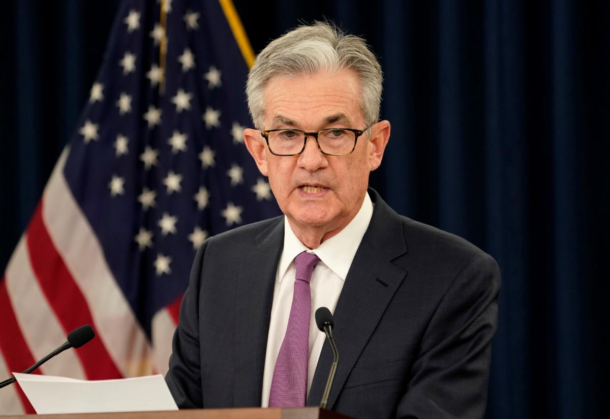 Fed Leaves Interest Rate Unchanged, but Signals Future Cuts
