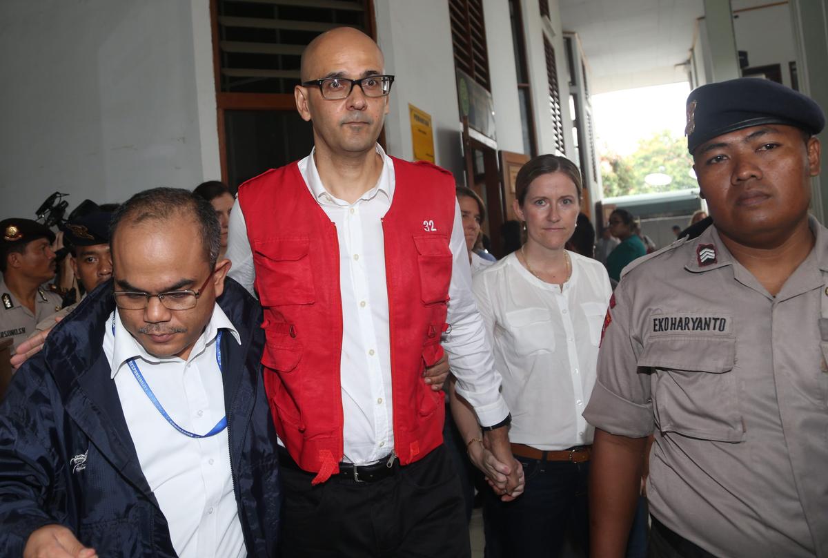 Neil Bantleman Returns to Canada After Years in Indonesian Prison, Family Says