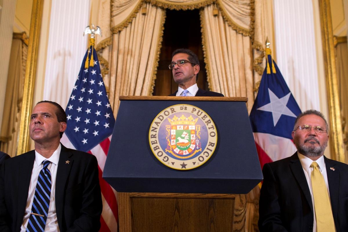 Puerto Rico Governor Resigns as Promised; Successor Sworn In