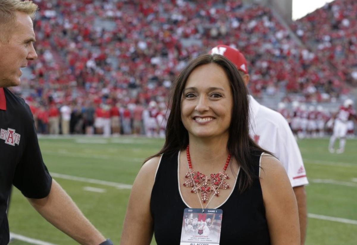 Wendy Anderson, Wife of Arkansas State Football Coach, Dies of Cancer