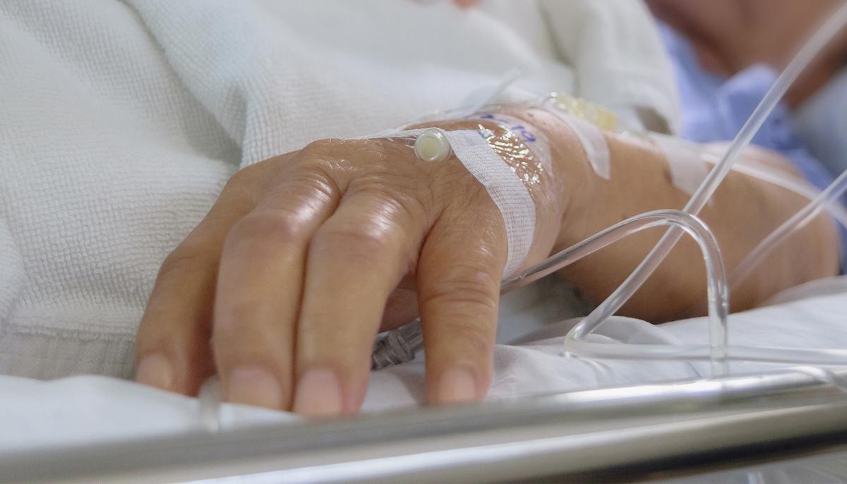 Man’s Brain Tumor Discovered After He Had Trouble Watching TV: Reports