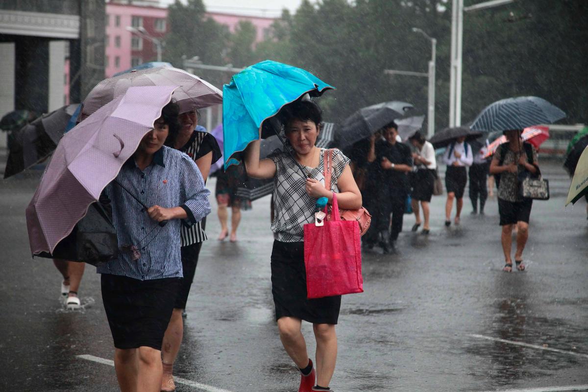 Typhoon Kills 3 in South Korea Before Moving to North Korea