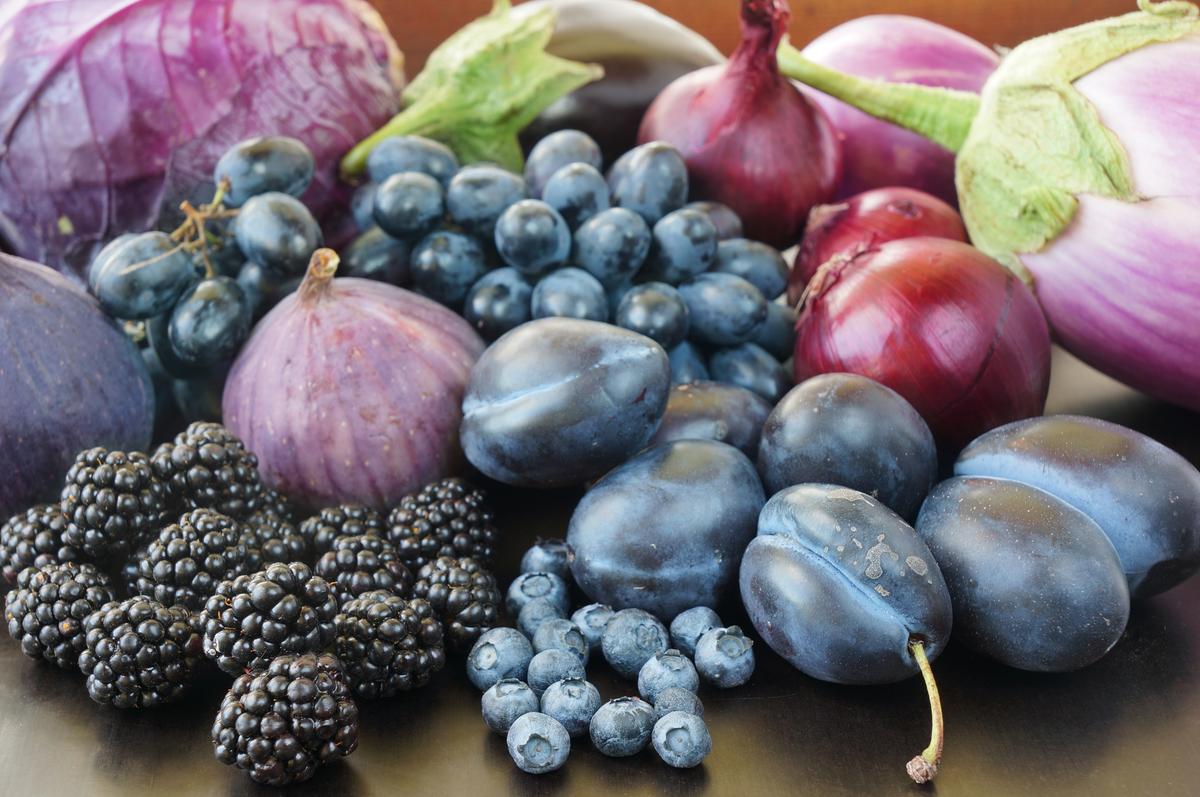 The Healing Powers of Blue and Purple Foods