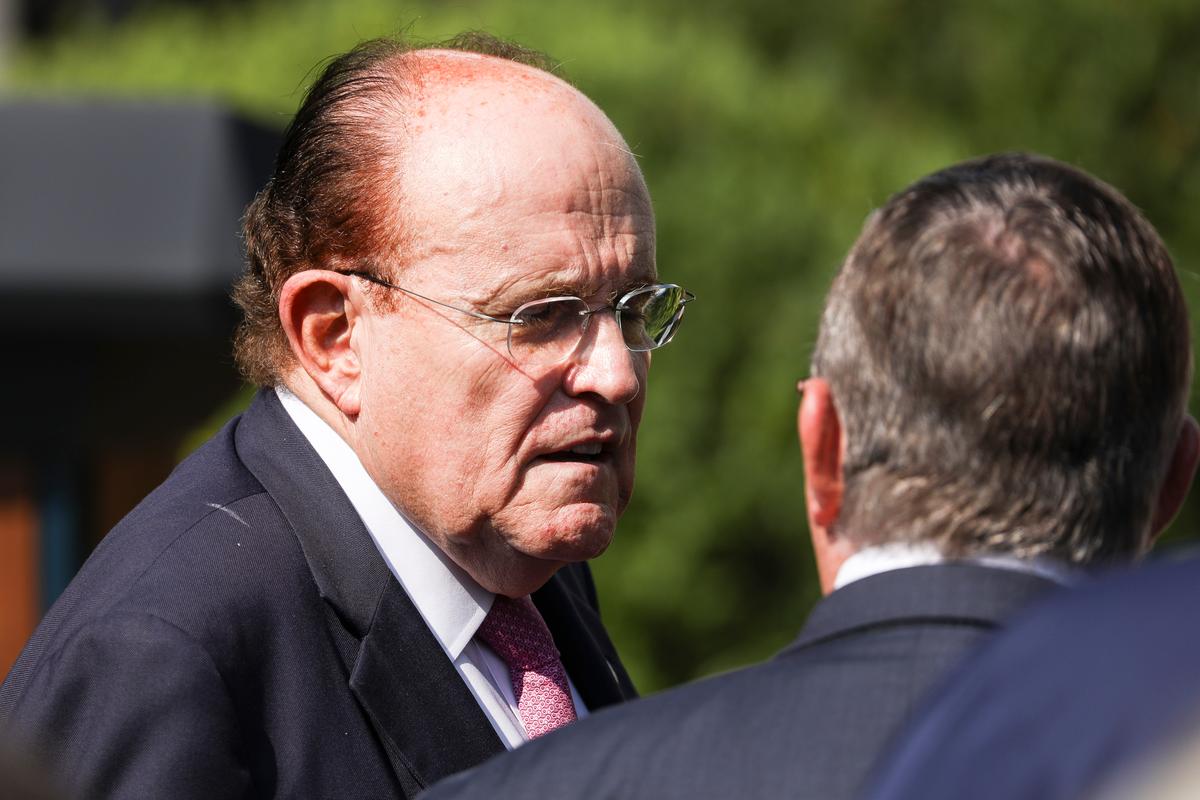 Trump Lawyer Giuliani Responds to Subpoena From House Committee