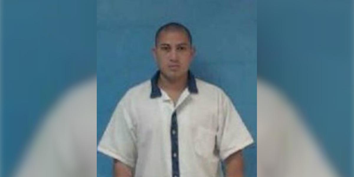 Manhunt Launched for Convicted Child Rapist Mistakenly Released From Prison