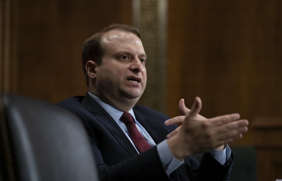 Senate Confirms Trump Nominee Steven Menashi to 2nd Circuit Court of Appeals