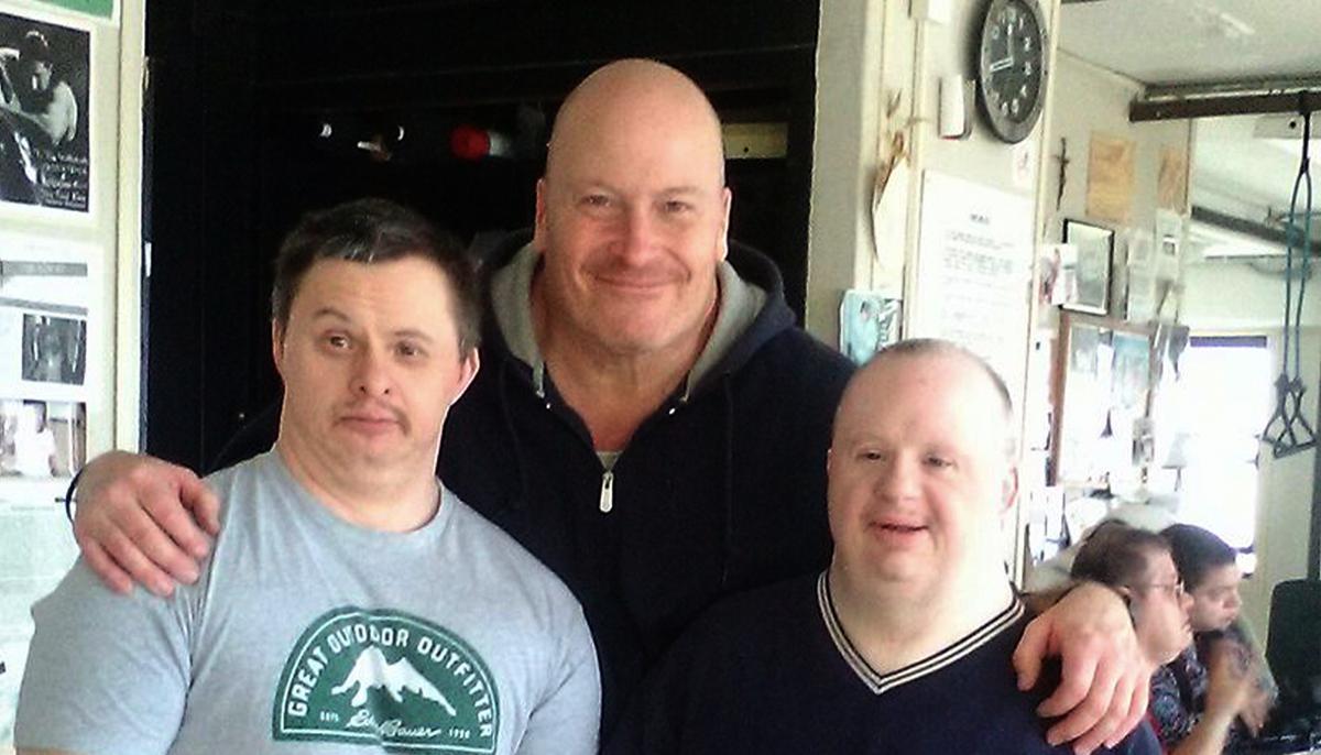 Weightlifter Trains People With Disabilities in a Gym He Set Up Just for Them