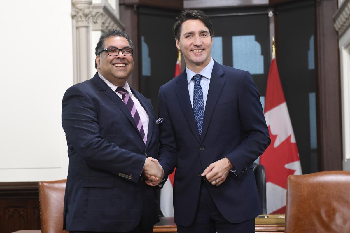 Federal Laws at Heart of Western Anger up for Debate as Liberals Begin Outreach