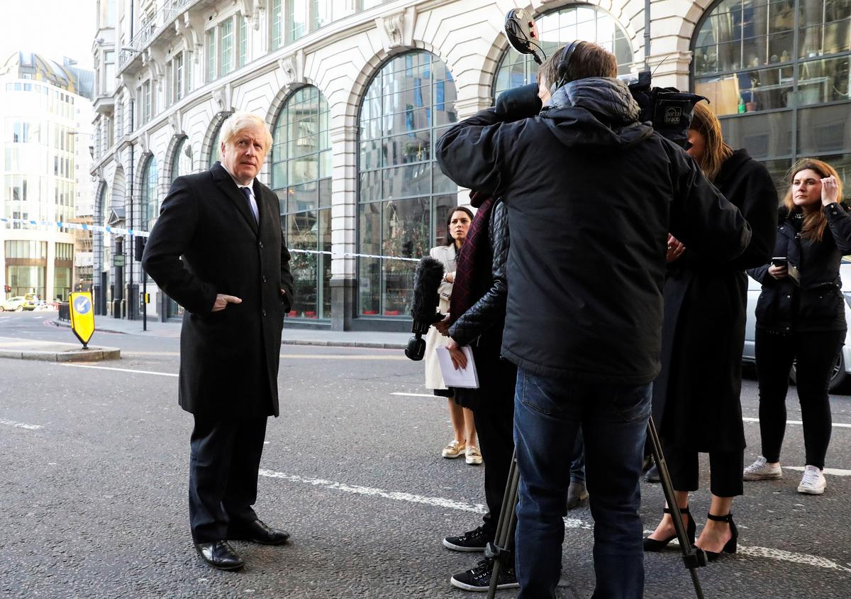 People Convicted of Terror Crimes Should Serve Full Prison Terms, UK’s Johnson Says