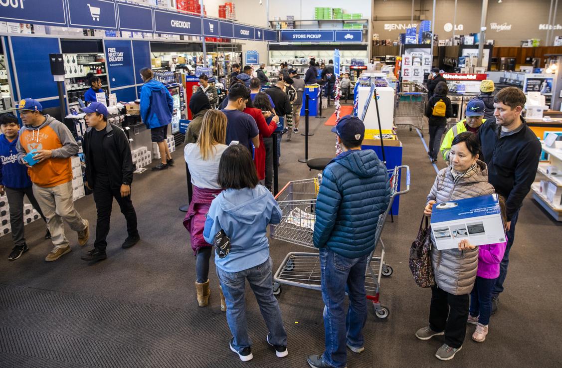 Black Friday Online Sales Hit Record $7.4 Billion on Strong Consumer Sentiment