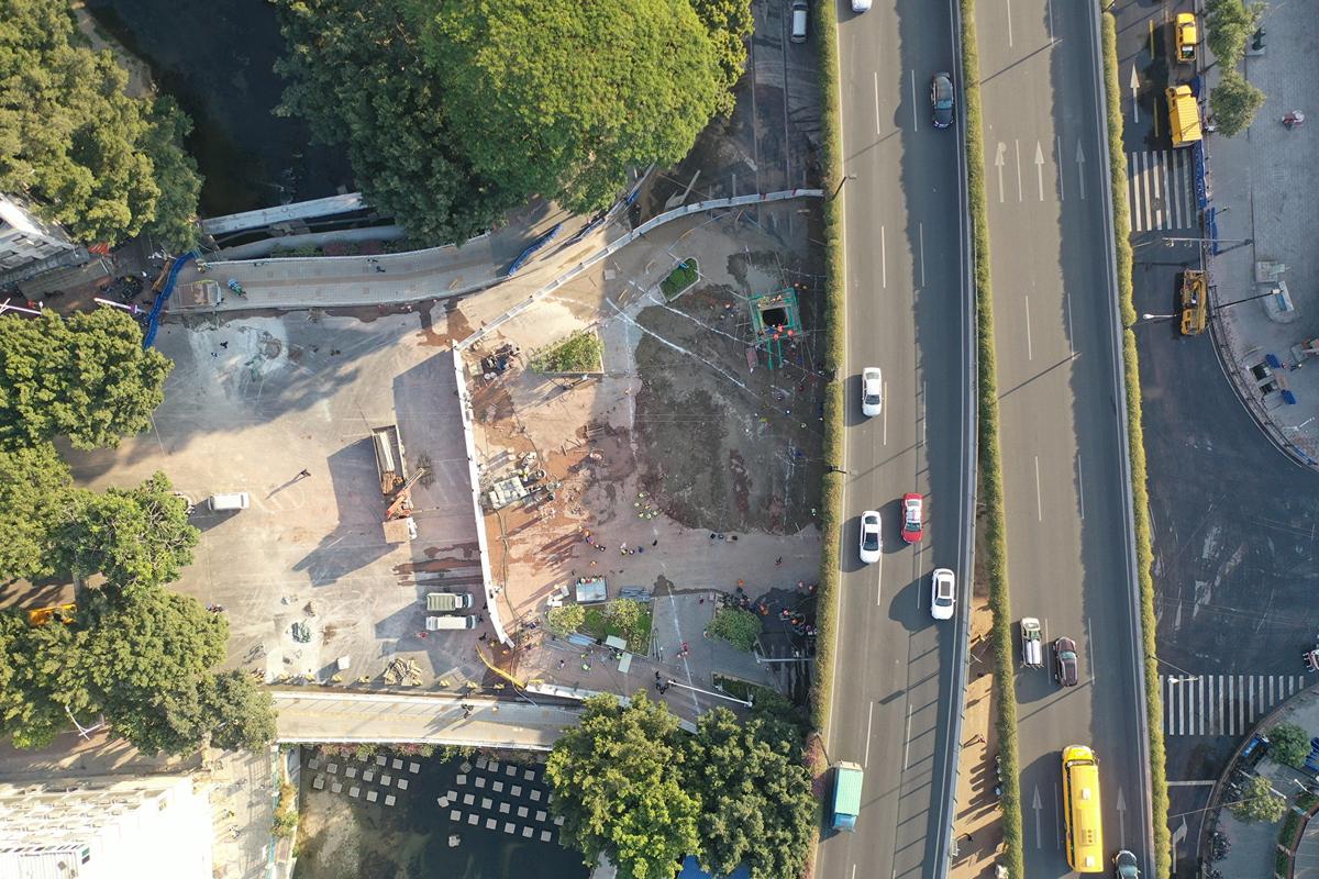 Three May Have Been Buried Alive After Guangzhou Sinkhole