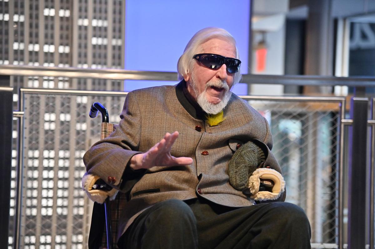 Big Bird and Oscar the Grouch Puppeteer on ‘Sesame Street’ Dies at 85