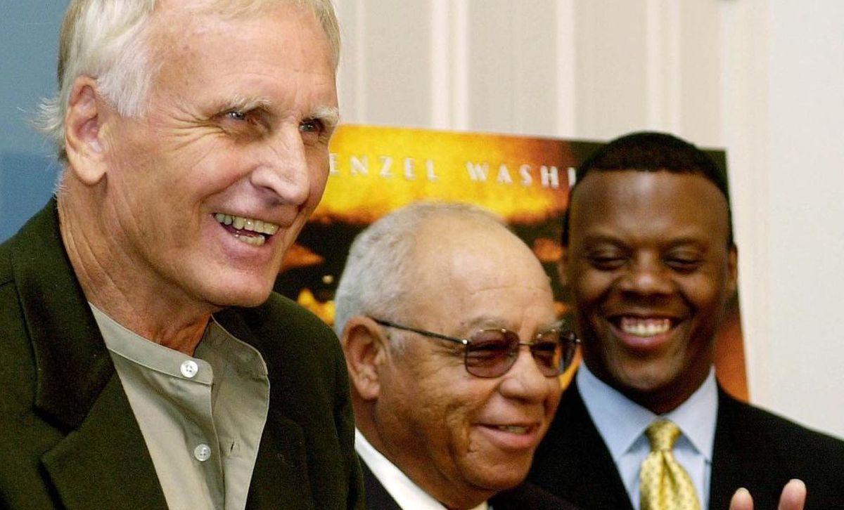 ‘Remember the Titans’ Coach Herman Boone Dies at 84: Reports