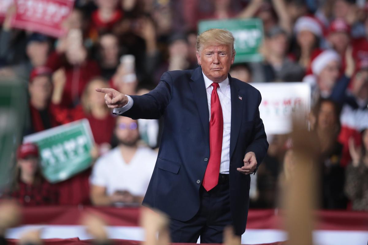 Trump Criticizes Pelosi’s Threat to Delay Sending Impeachment to Senate