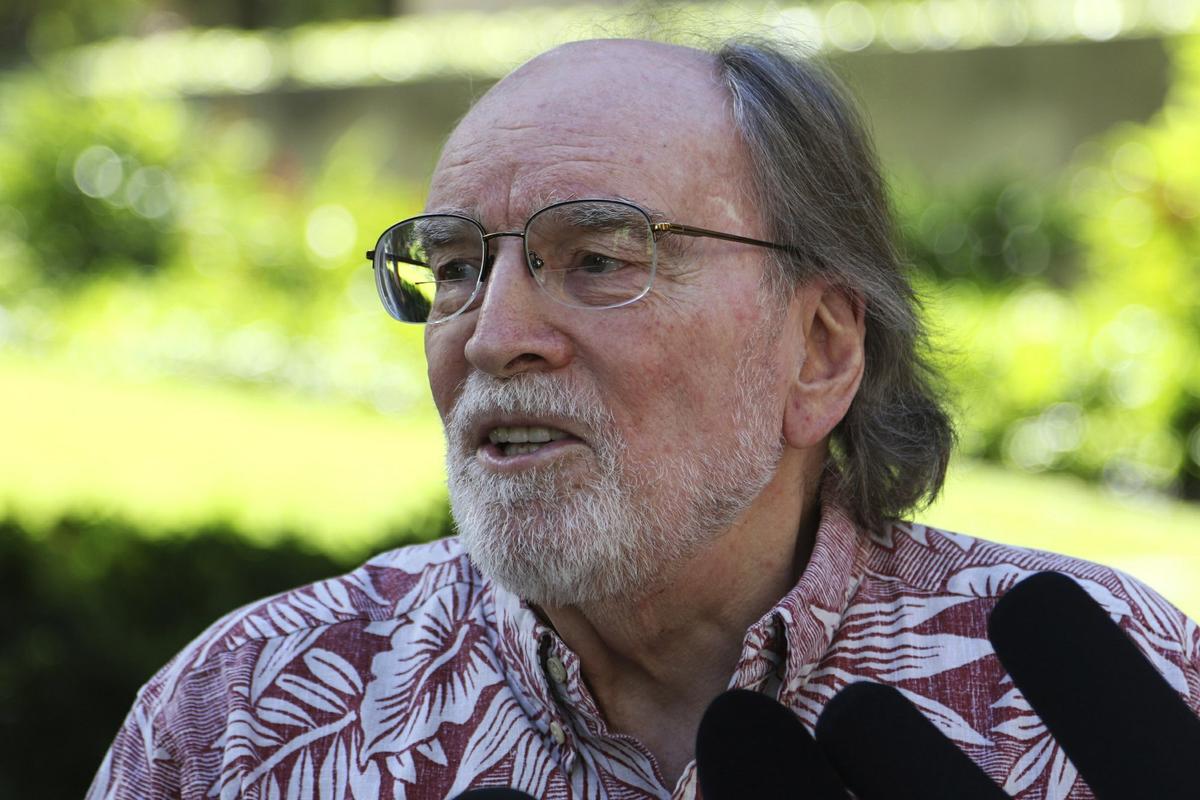 Former Hawaii Democratic Governor Calls for Tulsi Gabbard to Resign Ahead of Presidential Campaign