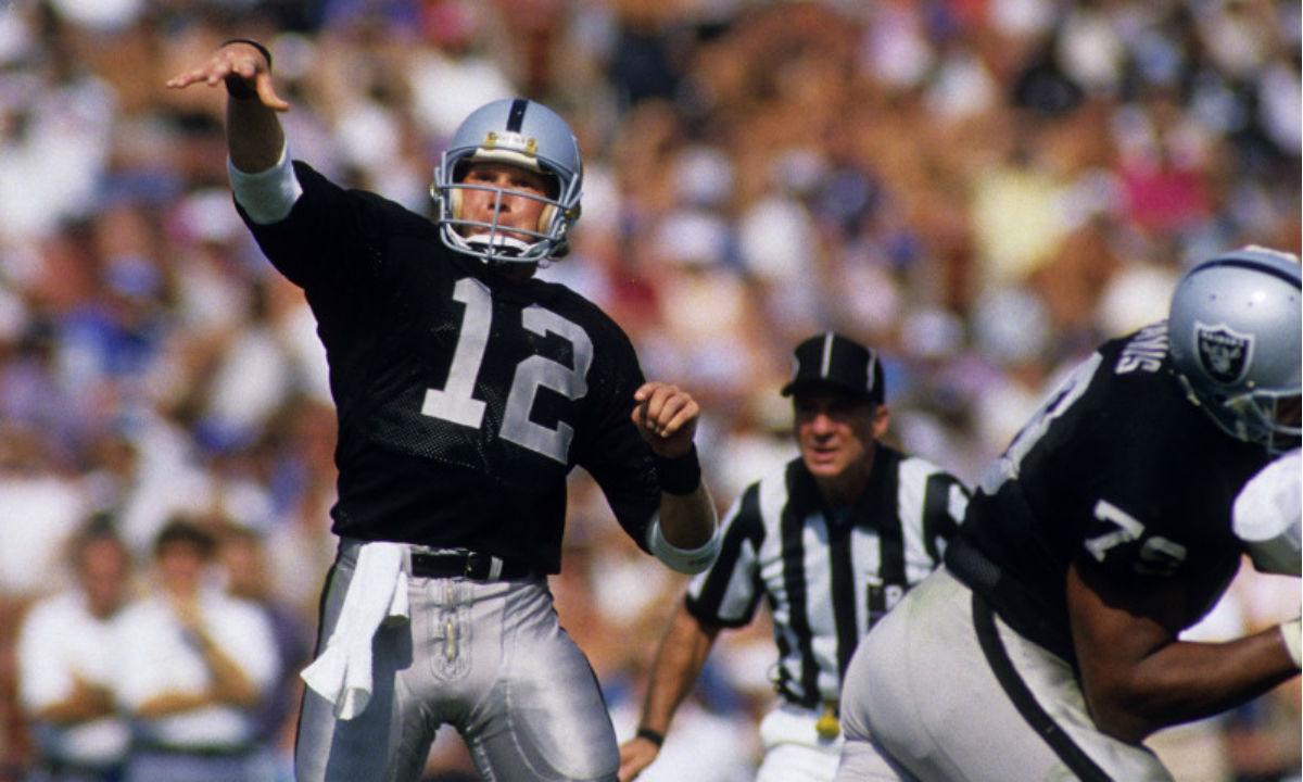 Former Oklahoma State, NFL Quarterback Hilger Dies at 57