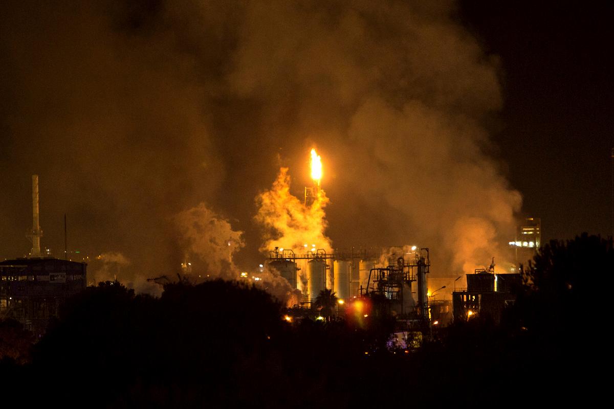 Spain: Chemical Plant Explosion Kills 1, Injures at Least 6