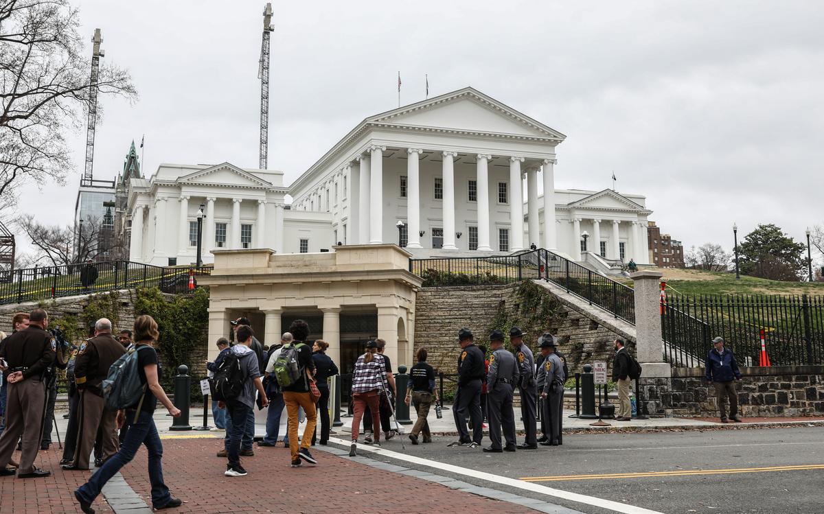 Gun Rights Groups Seek to Block Virginia Governor’s Emergency Declaration