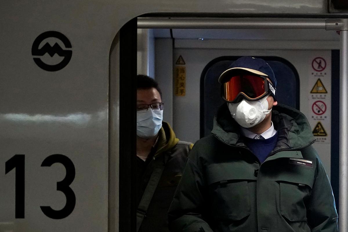 Passengers Screened at Boston Airport for China Virus