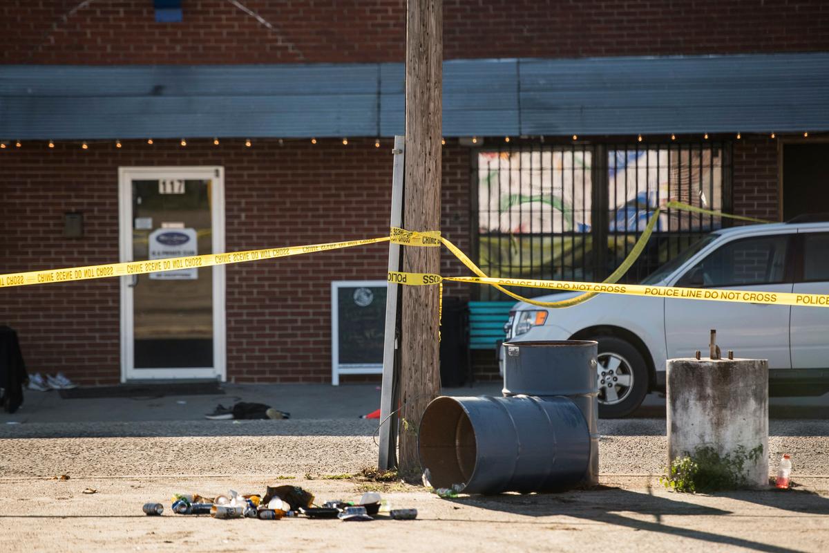 Coroner: 2 Dead, 7 Injured in South Carolina Bar Shooting