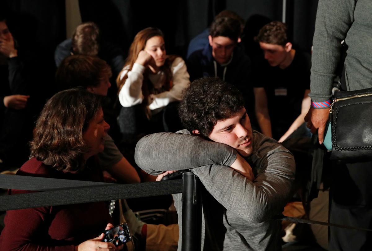 Iowa Democratic Caucus Results Delayed by Technology Issues, Inconsistent Reporting