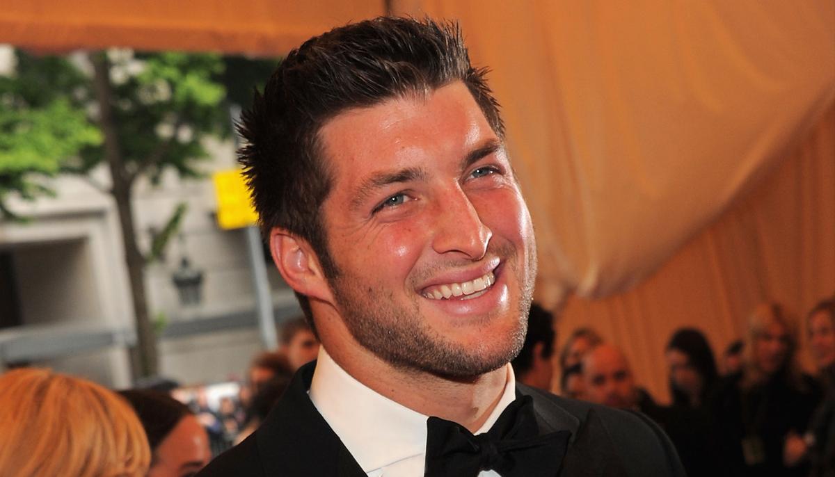 Christian Baseball Player Tim Tebow Hosts Proms, Crowns Special-Needs Kings and Queens