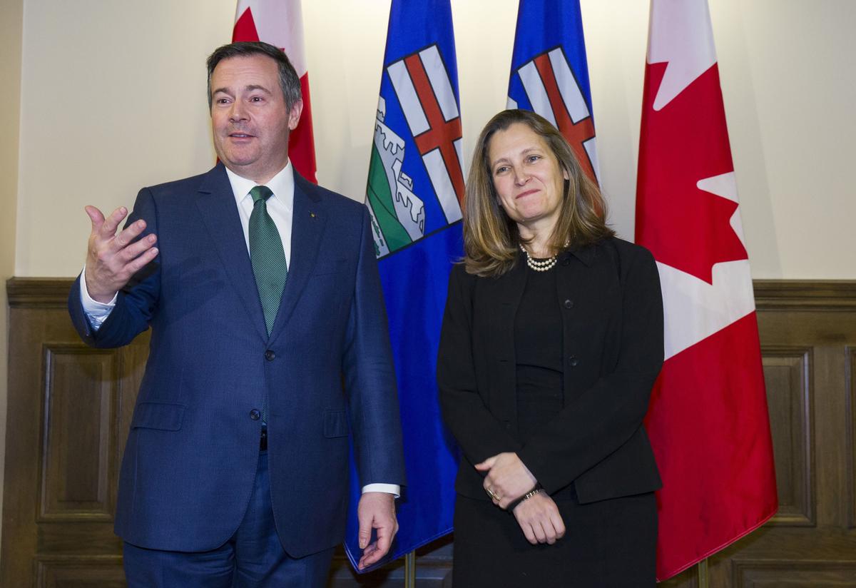 Will Cabinet Approve New Oilsands Mine Despite Trudeau’s ‘Net-Zero’ Promise?