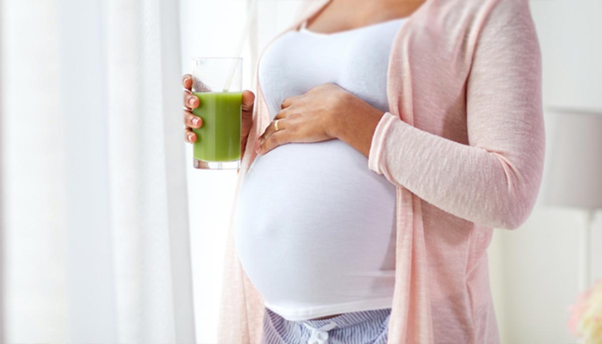 Woman With Burns Covering 85% of Her Body Shares Pregnancy Photoshoot Online, and It Goes Viral