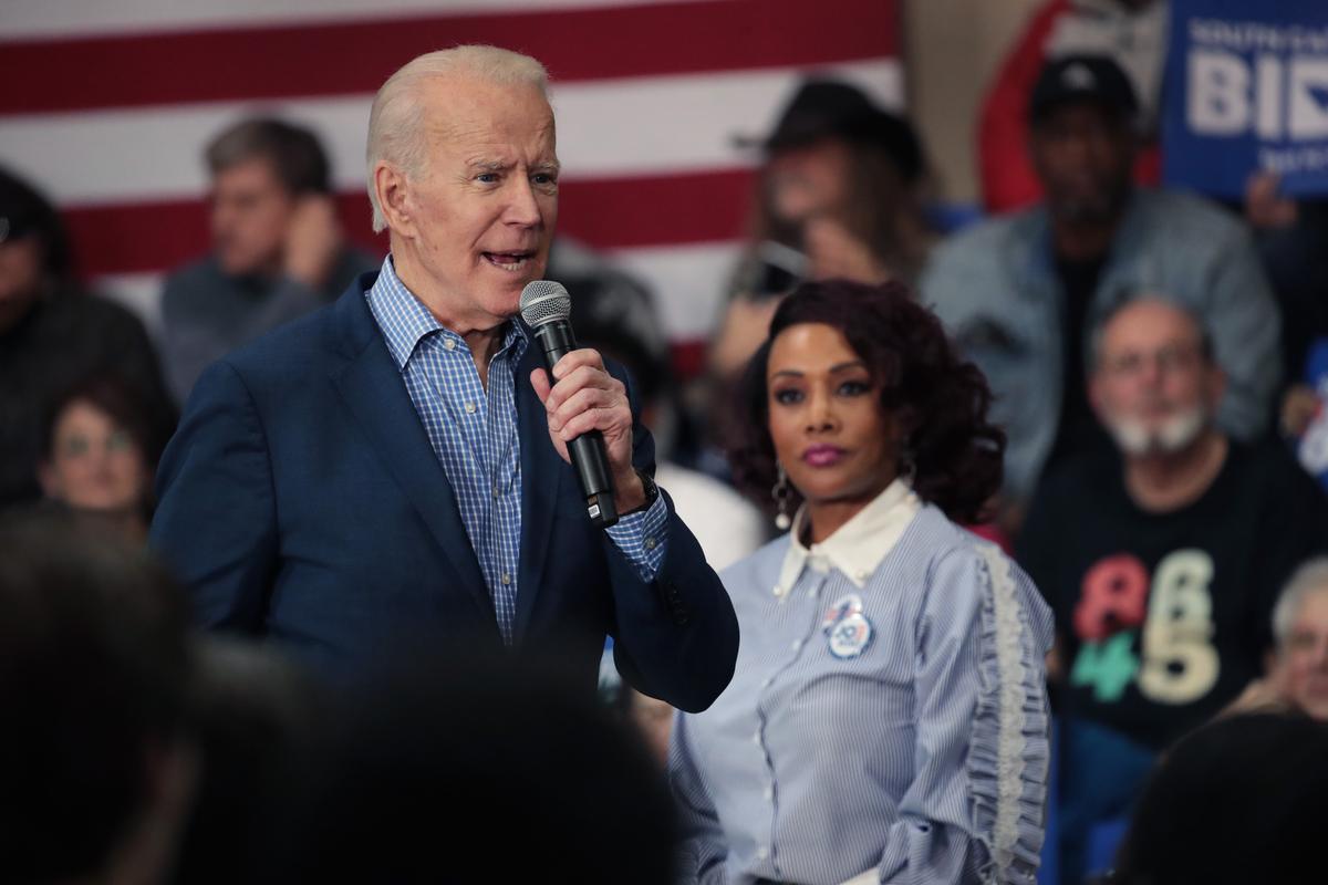 Tim Kaine Endorses Joe Biden for President