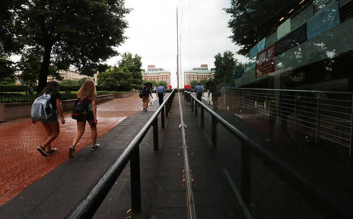 Columbia University Cancels Classes in Attempt to Prevent Coronavirus Spread