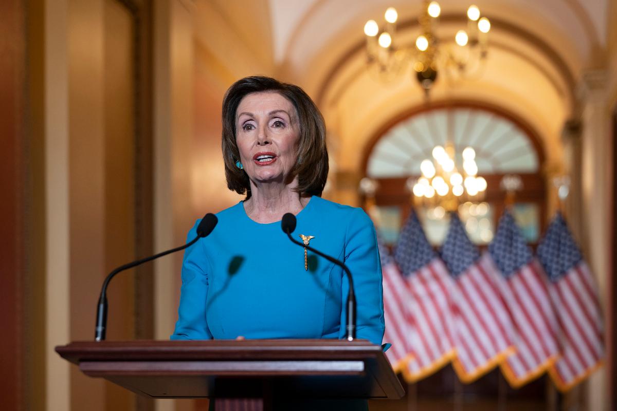 Pelosi Says Democrats ‘Not Budging’ on Pandemic Relief Deal