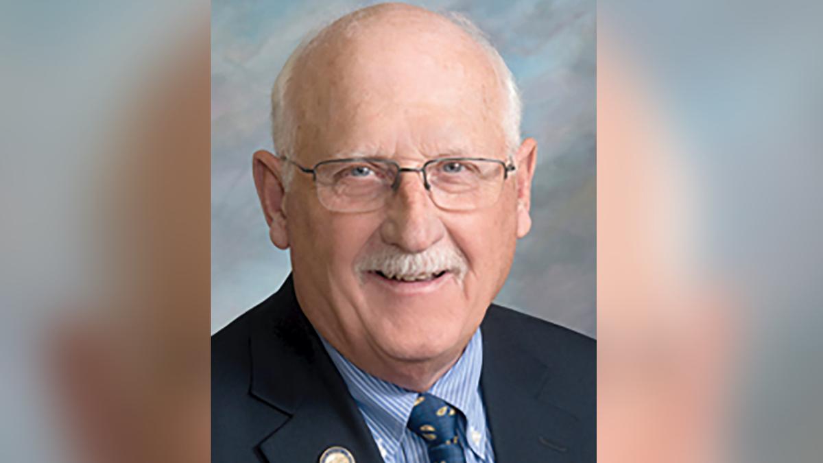 South Dakota State Lawmaker Bob Glanzer Dies of CCP Virus