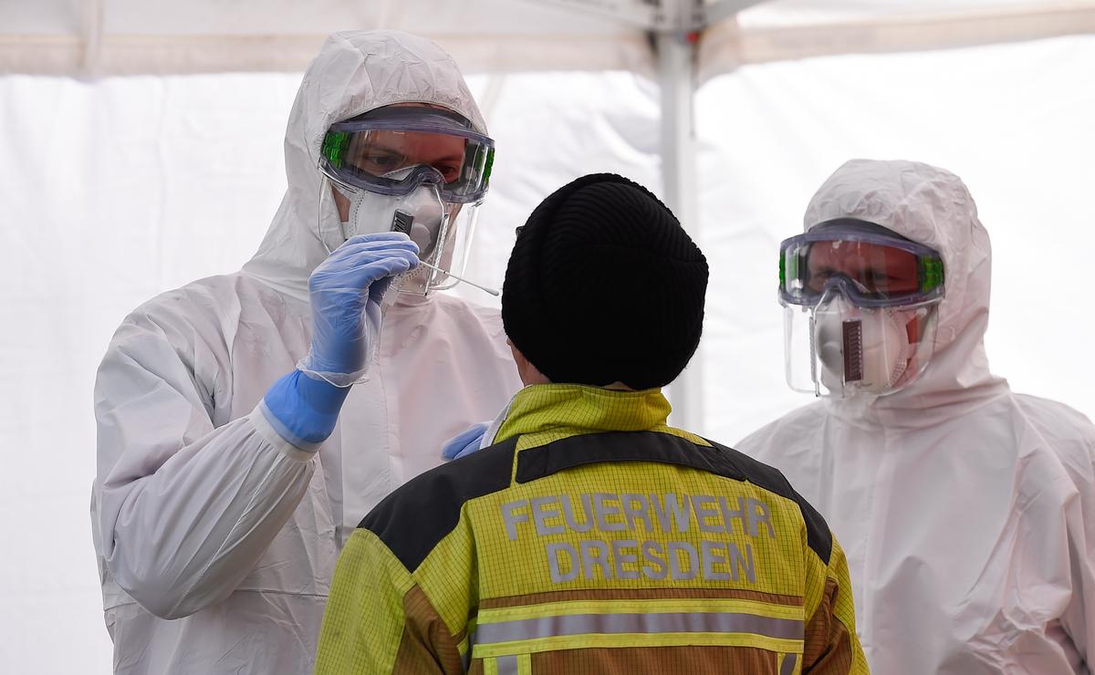 Germany Reports Rise in Deaths and Infections for Second Day in a Row
