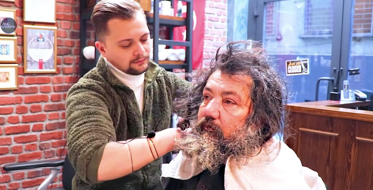 Barber Gives Homeless Man His First Haircut in Years, Looks Totally Unrecognizable