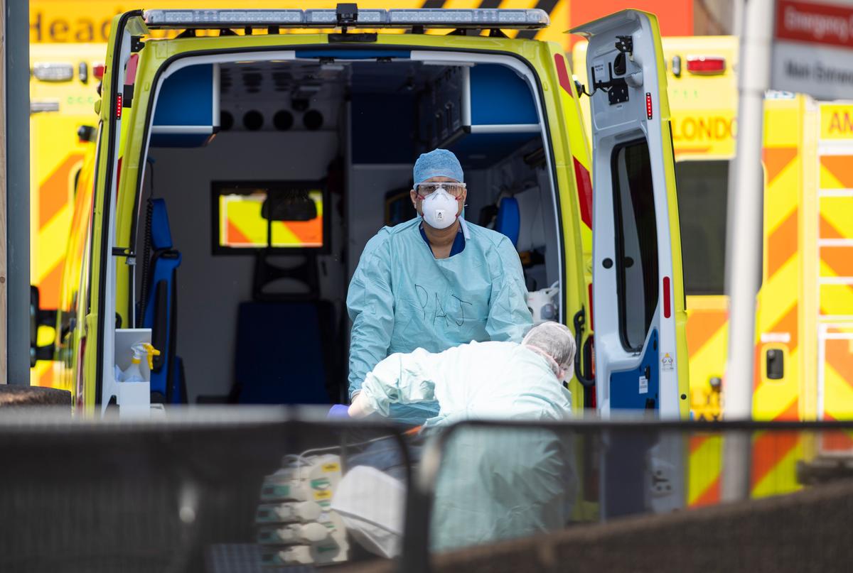 Study Finds Higher Mortality Risk for 18 Months Following COVID Infection