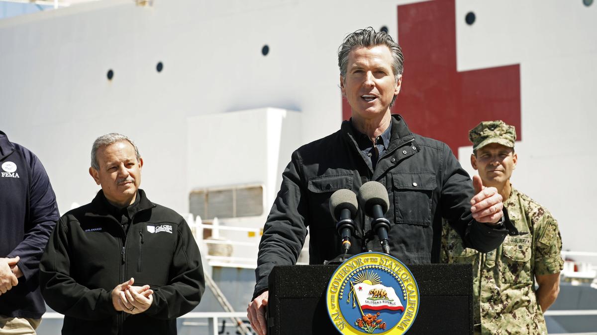 Memo Says Newsom to Order All California Beaches and Parks to Close