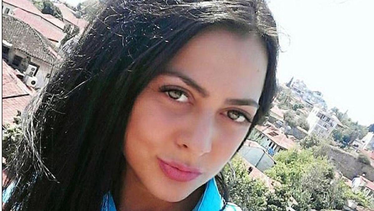 Woman Falls to Death While Posing for Photo After Lockdown Measures Lifted: Reports