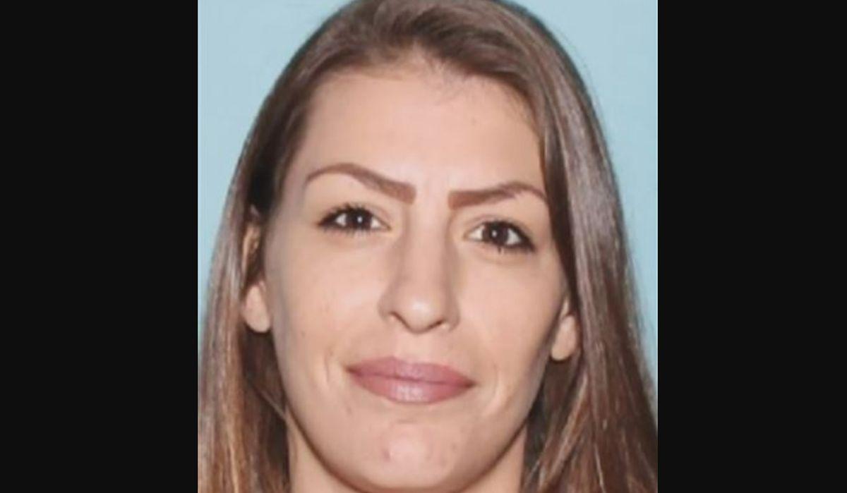 4 Arizona Women Arrested After Missing Mom Is Found Dead: Officials