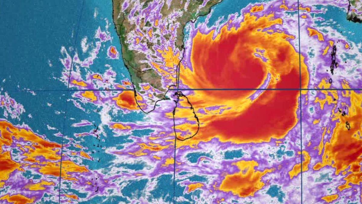 India, Bangladesh Brace for Powerful Cyclone
