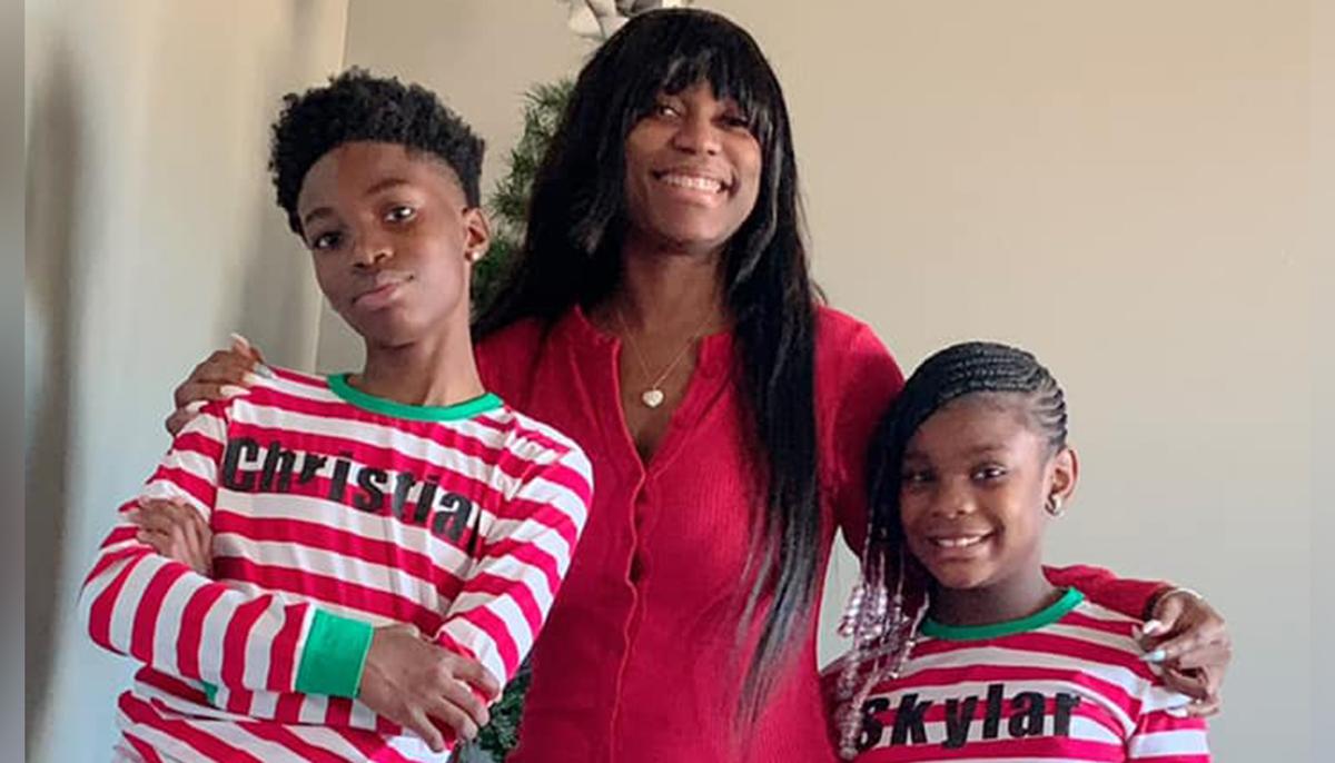 Brother Takes Little Sister to Father-Daughter Dance After Dad Doesn’t Show Up