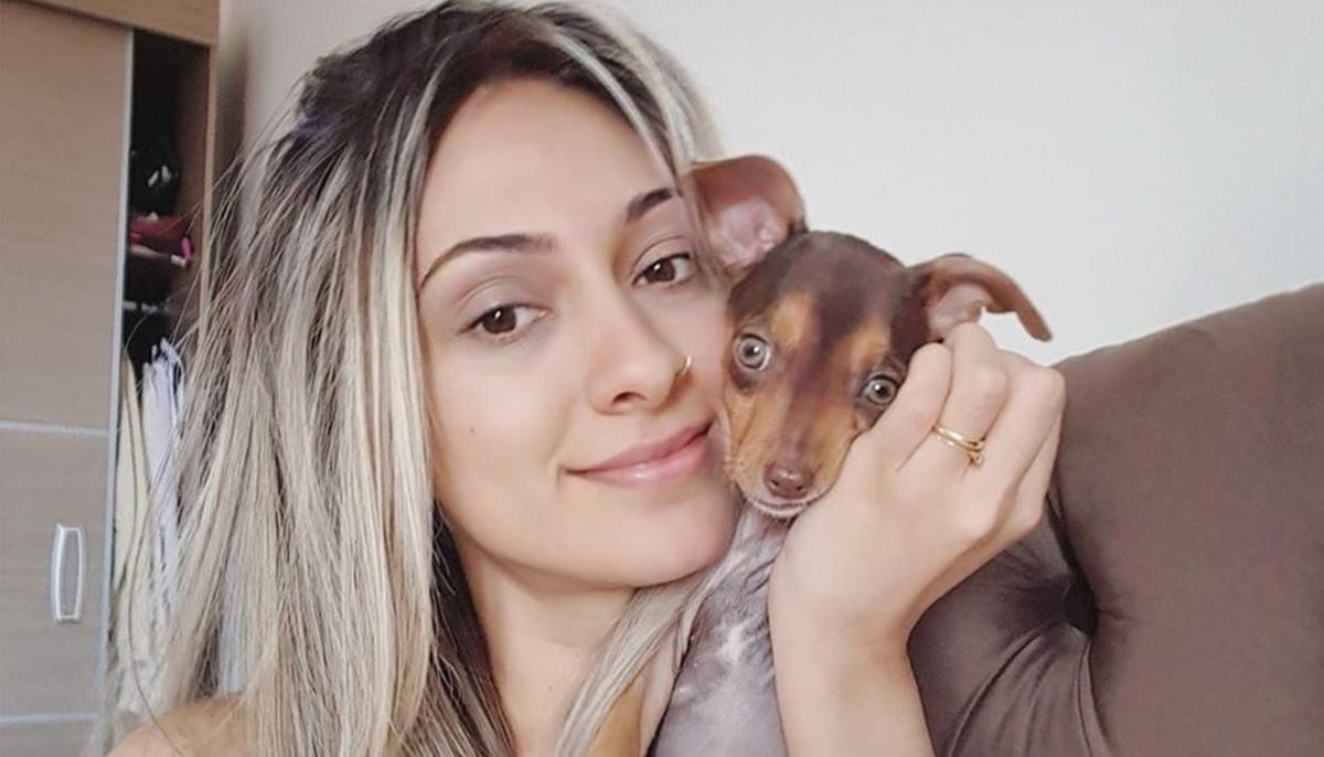 Dog Steals Grandma’s Dentures, Gets Caught When Owner Sees Her Toothy Grin